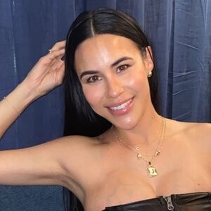 Meet your Posher, Jessenia